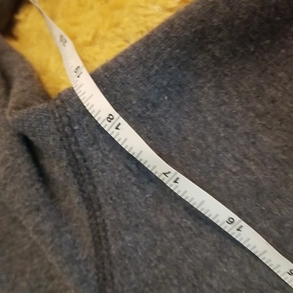 VICTORIA SECRET " PINK" HOODIE - Picture 7 of 9